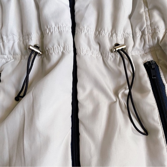 ❄️ CASUAL WHITE LIGHTWEIGHT JACKET! - Picture 13 of 15